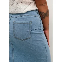 Kaffe Curve KCbeth Denim Skirt - Cowboy nederdel 10582308 Light Blue Washed fra Kaffe Curve