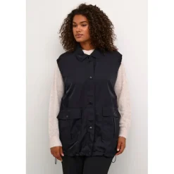 Kaffe Curve KCmila Waistcoat - Sort vest 10582193 Black Deep fra Kaffe Curve