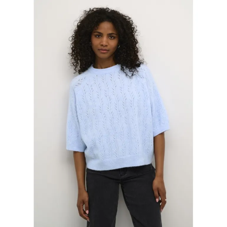 Kaffe KAtella Pullover - Lyseblå strik med korte ærmer 10509496 Windsurfer Melange fra Kaffe
