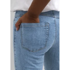 Kaffe KAvicky Jeans - Light Blue Washed jeans 10506530 fra Kaffe