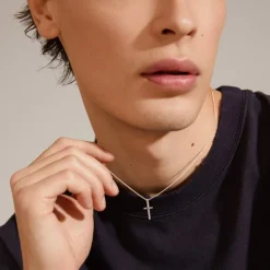 Pilgrim DAISY recycled kors halskæde 692336001 Sølvbelagt fra Pilgrim