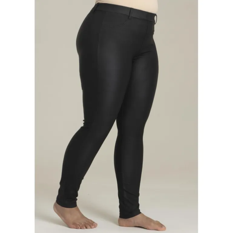 Sandgaard Dublin Coated Pants - Buks SG124 Black fra SANDGAARD