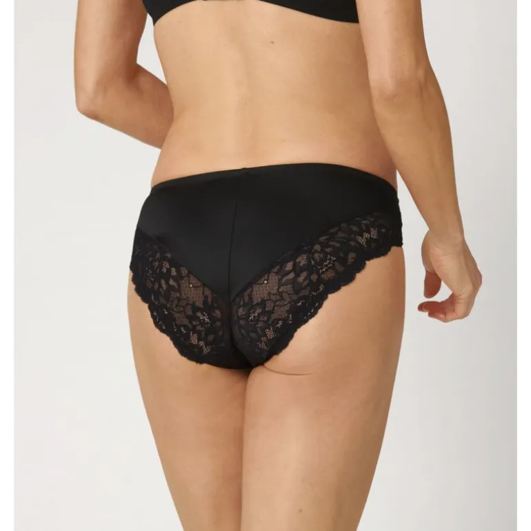Triumph Amourette Charm Tai - Trusse 10181383 Black fra Triumph