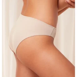 Triumph Pure Micro Tai - Trusse 10217439 Cameo Beige fra Triumph