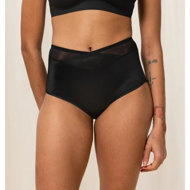 Triumph True Shape Sensation Maxi - Trusse 10162228 Black fra Triumph